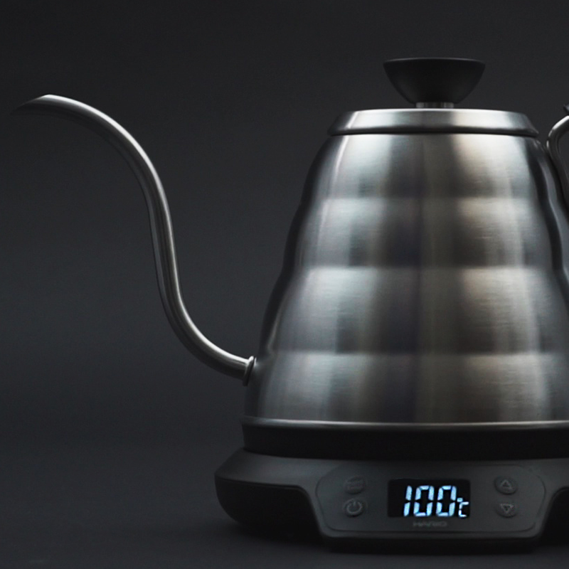 Video] HARIO V60 Buono Kettle with temperature control. : r/Coffee